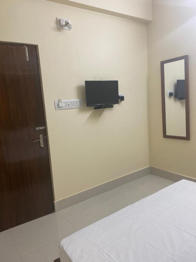 Hotel Rajmandir Shanti Niketan Exterior photo